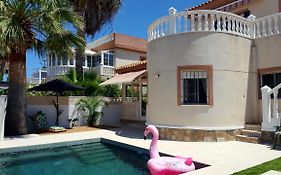 villa en torre de la horadada a 240m de la playa