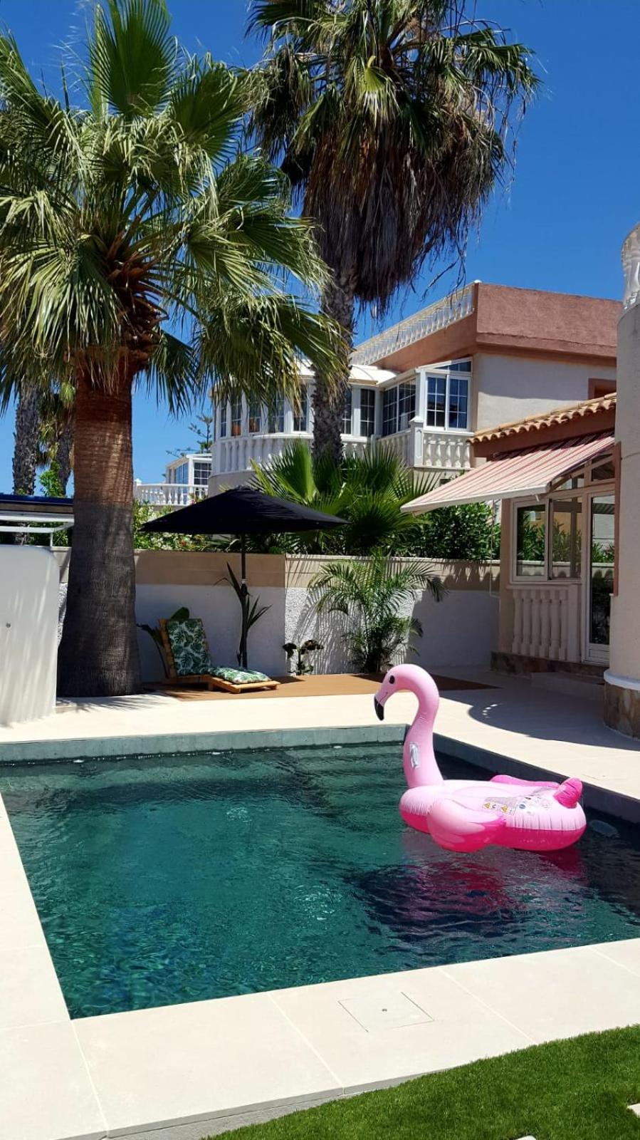 villa en torre de la horadada a 240m de la playa Exterior foto